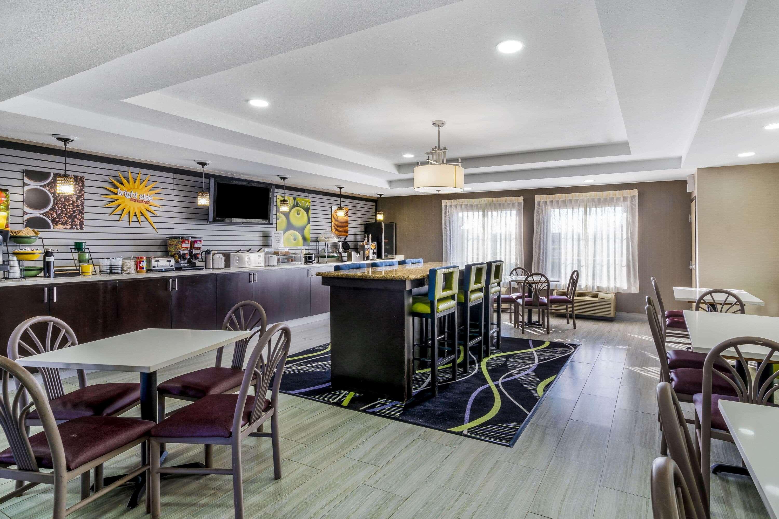 La Quinta By Wyndham Canton Ms Ngoại thất bức ảnh