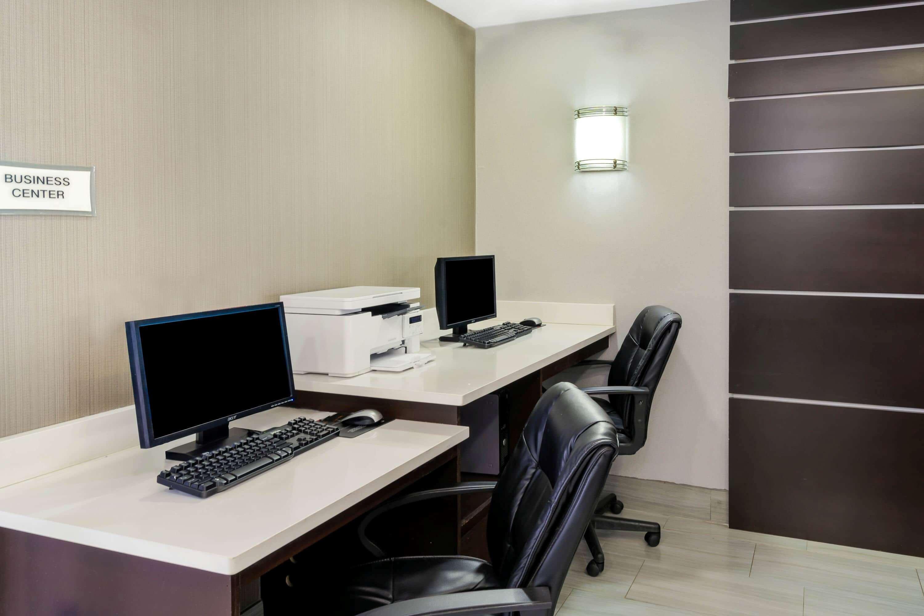 La Quinta By Wyndham Canton Ms Ngoại thất bức ảnh
