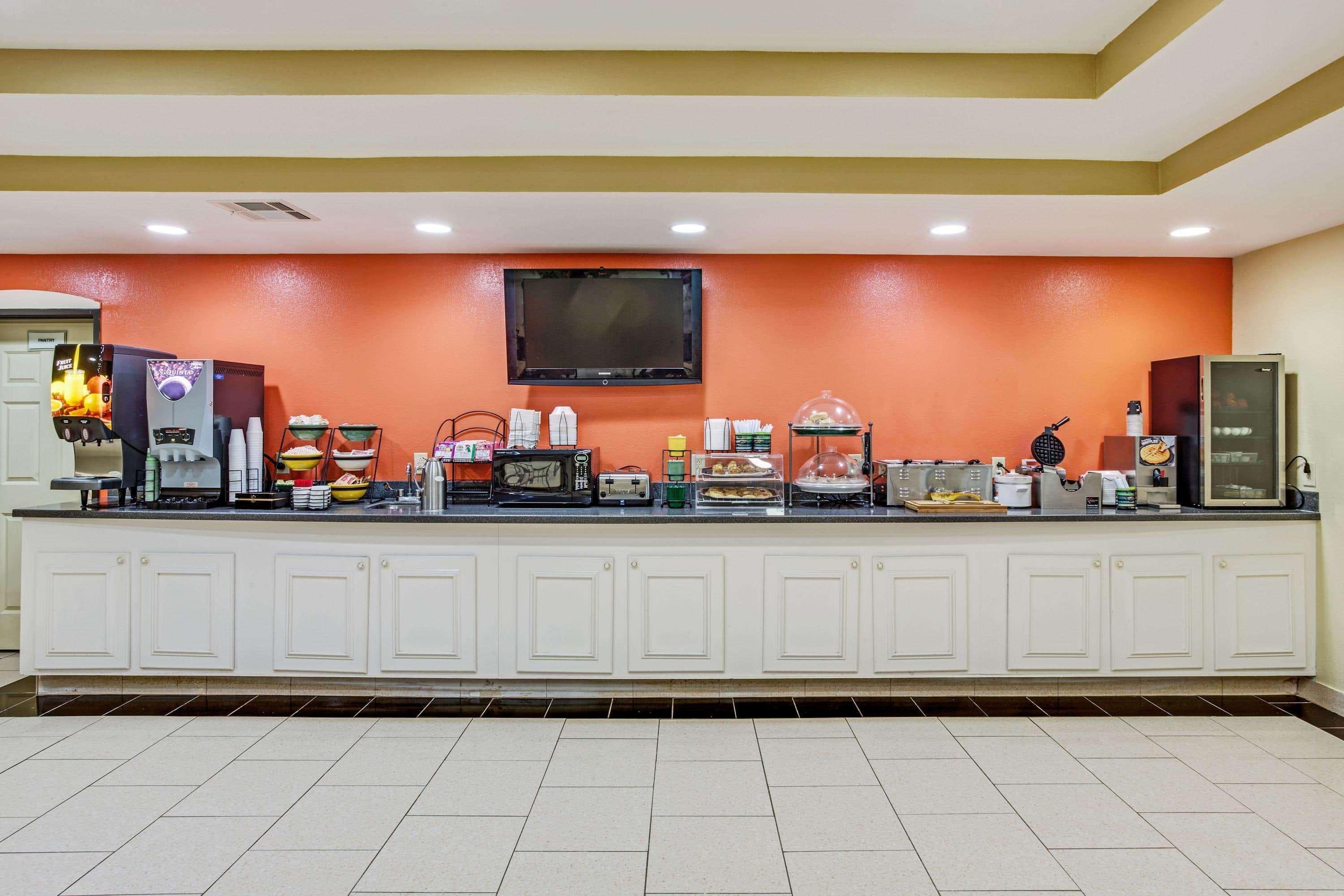 La Quinta By Wyndham Canton Ms Ngoại thất bức ảnh