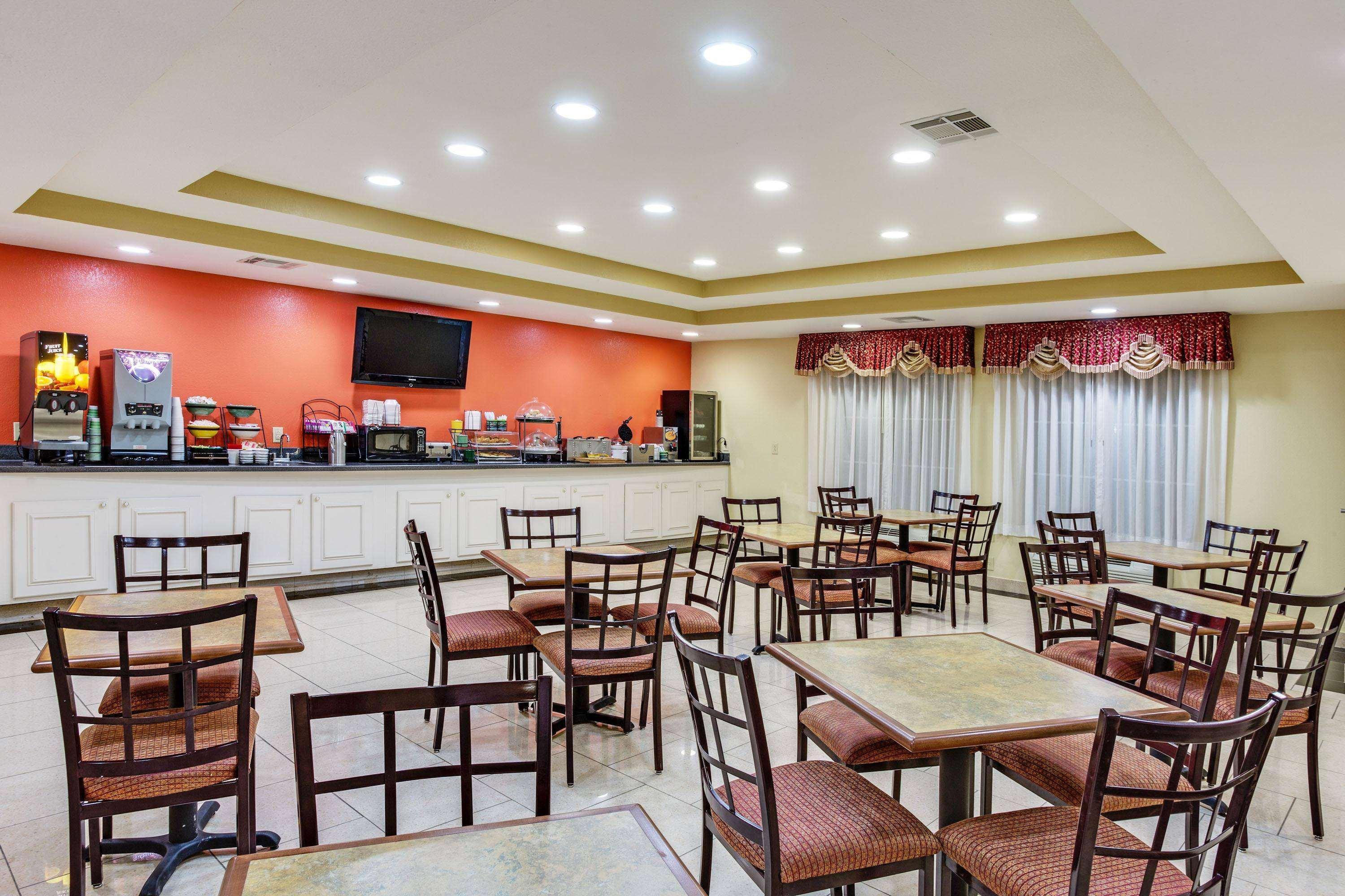 La Quinta By Wyndham Canton Ms Ngoại thất bức ảnh